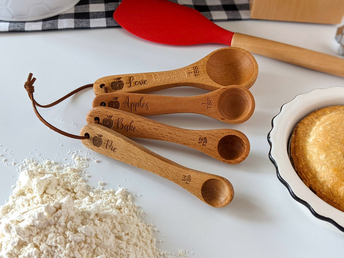 Christmas Gift Box, Wooden Measuring Cups, Measuring Spoons, Baking Gifts,  Employee Christmas Gifts, 