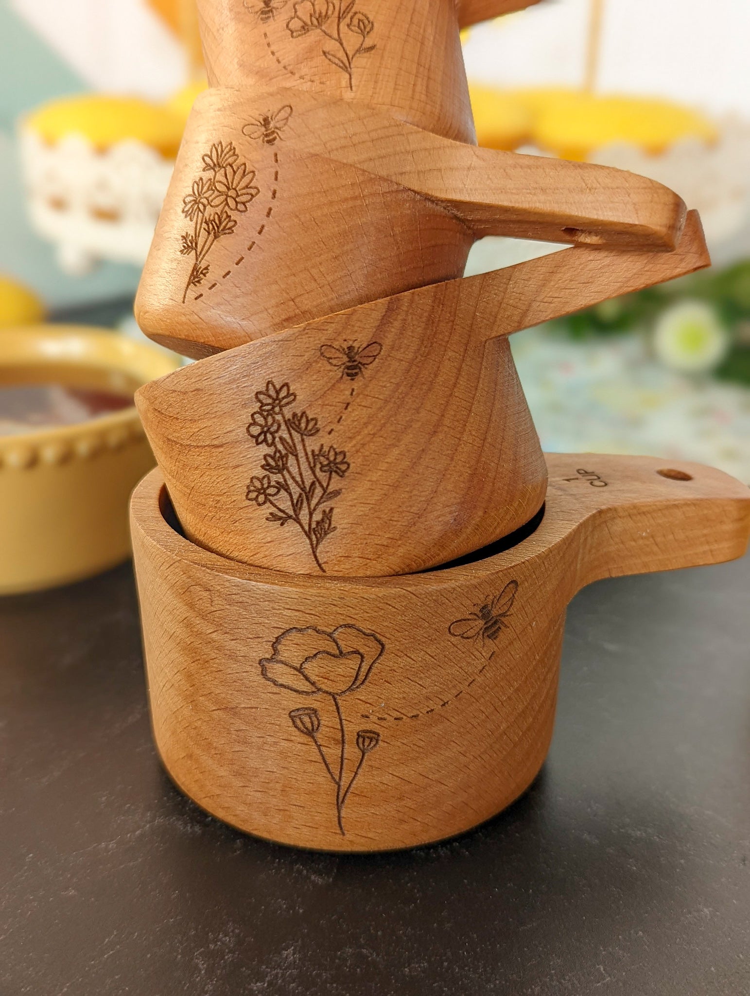 Baking Box, Bee Gifts, Bee Hive, Measuring Cups, Wood Measuring